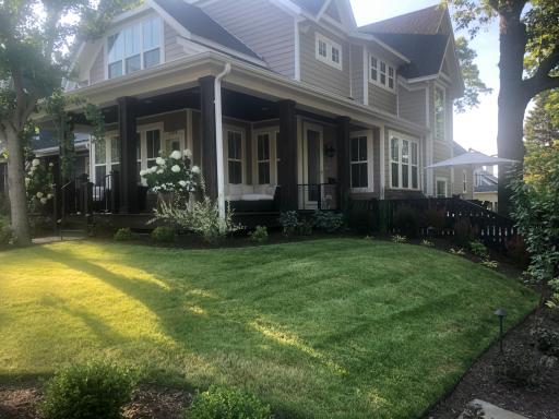 2704 W 40th Street, Minneapolis, MN 55410