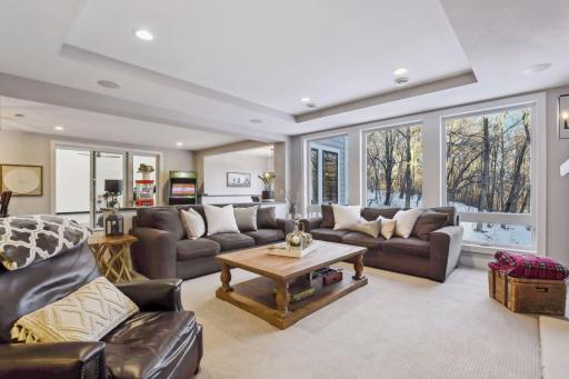 5180 Yellowstone Lane N, Plymouth, MN 55446