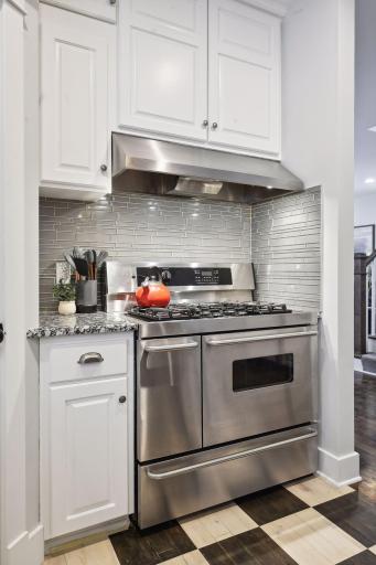3710 Hamilton Avenue, Wayzata, MN 55391