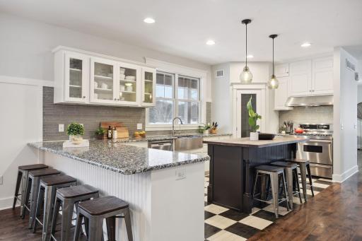 3710 Hamilton Avenue, Wayzata, MN 55391