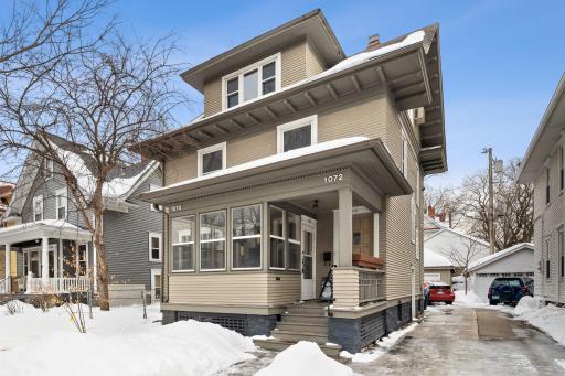Welcome home to this amazing duplex in Saint Paul!