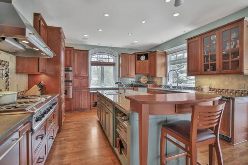 73 Tamarack Street, Mahtomedi, MN 55115