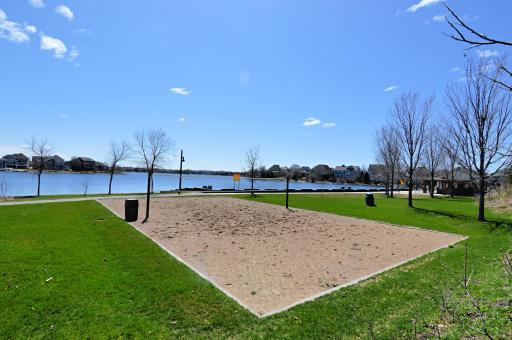 12552 Harpers Court NE, E, Blaine, MN 55449