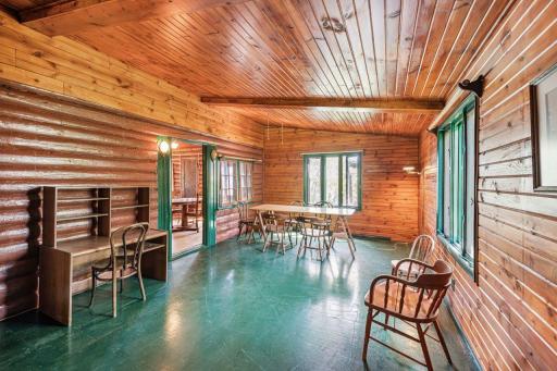1000 Superior Avenue, Washburn, WI 54891