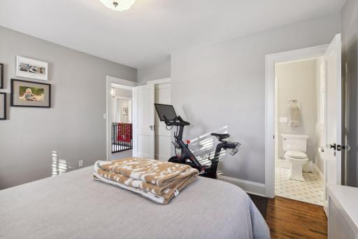 4210 Fremont Avenue S, Minneapolis, MN 55409