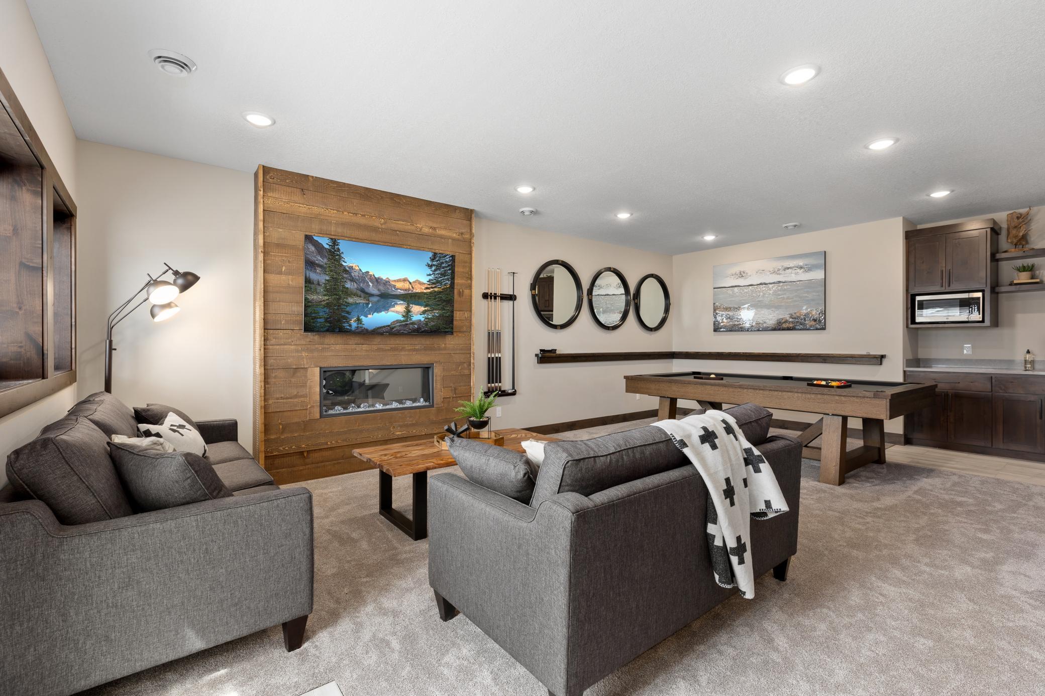 5b Lower Family Room.JPG