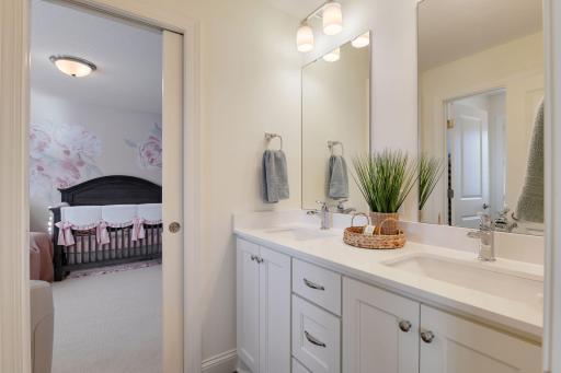 4256 Halsteads Bay Alcove, Minnetrista, MN 55331