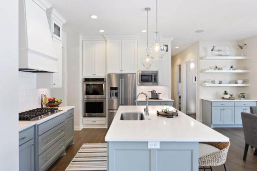 4256 Halsteads Bay Alcove, Minnetrista, MN 55331