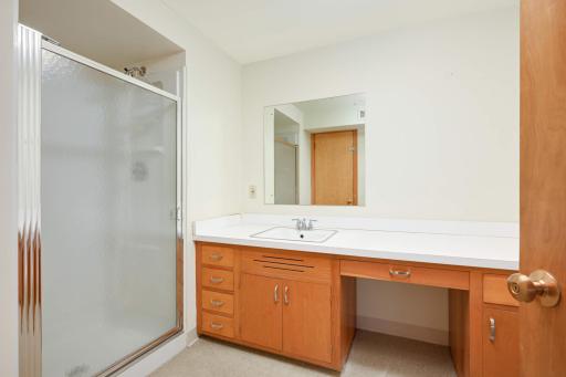 434 Mississippi River Boulevard S, Saint Paul, MN 55105