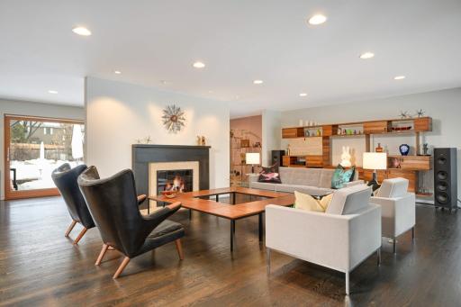 434 Mississippi River Boulevard S, Saint Paul, MN 55105