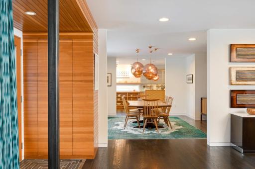 434 Mississippi River Boulevard S, Saint Paul, MN 55105