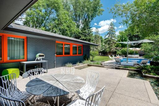 434 Mississippi River Boulevard S, Saint Paul, MN 55105