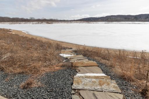 3916 Mayo Lake Road SW, Rochester, MN 55902