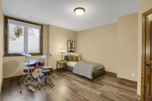 6412 Landings Court, Excelsior, MN 55331