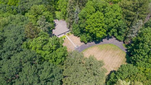 585 Ferndale Road N, Wayzata, MN 55391