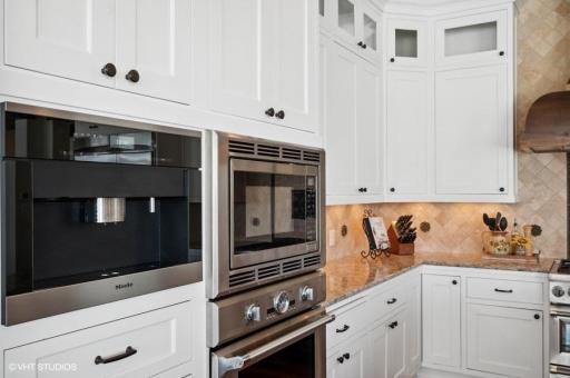 850 Tuckborough Court, Long Lake, MN 55356