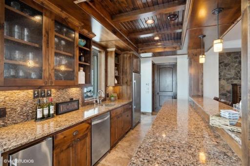 850 Tuckborough Court, Long Lake, MN 55356