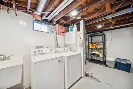 Laundry Room with Tub