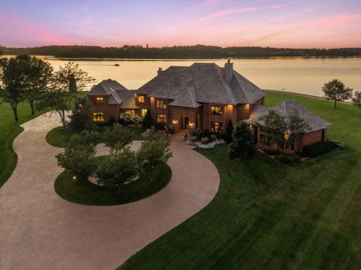22497 Dodge Court, Faribault, MN 55021