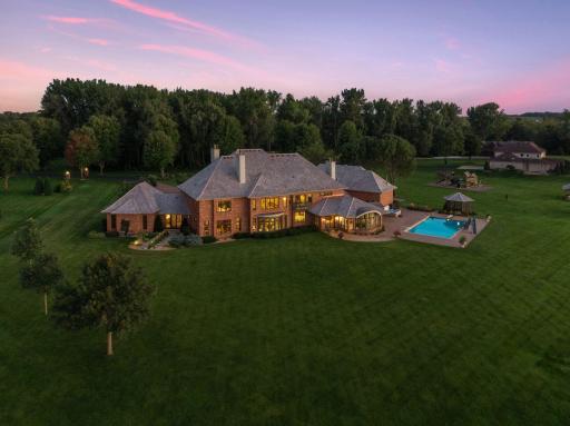 22497 Dodge Court, Faribault, MN 55021