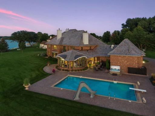 22497 Dodge Court, Faribault, MN 55021