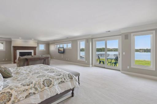 22497 Dodge Court, Faribault, MN 55021