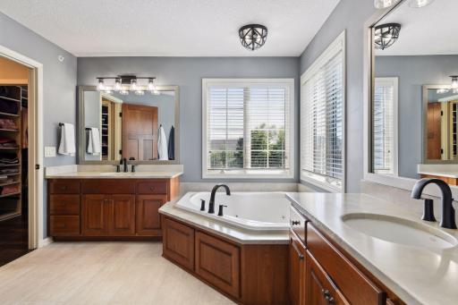 300 Lythrum Lane, Medina, MN 55340