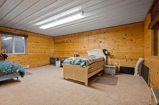 Outbuilding bedroom #6