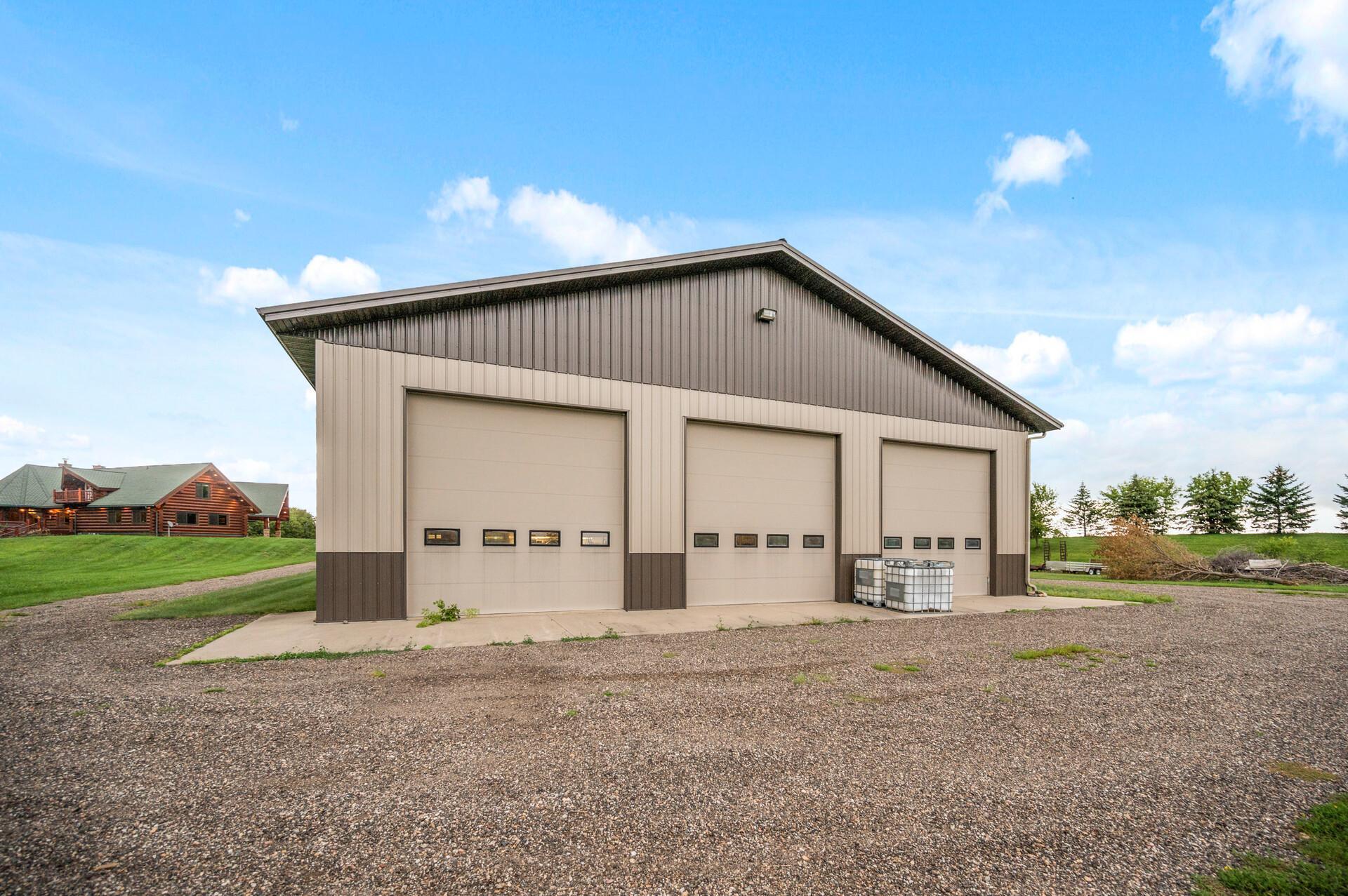 Geo thermal heated outbuilding