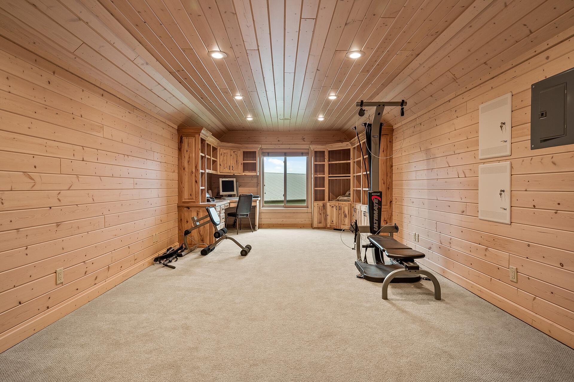 Upper level office/gym