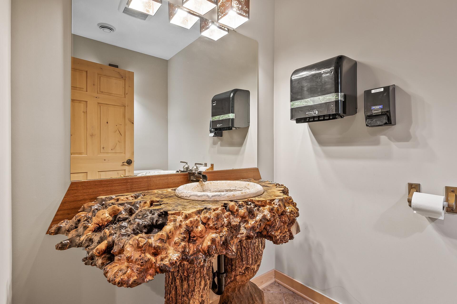 This mirror is a television!