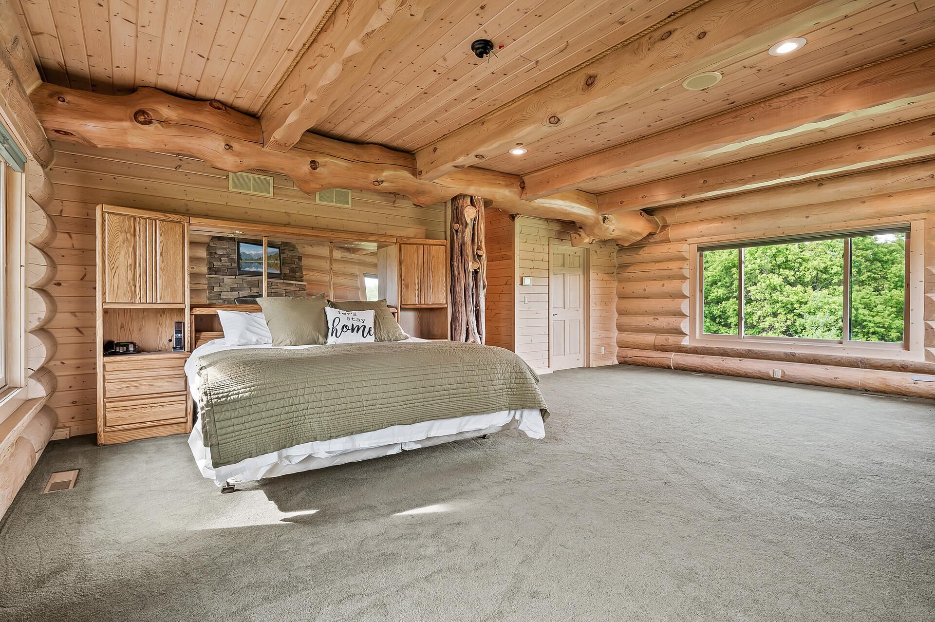 Walk-in closet & laundry