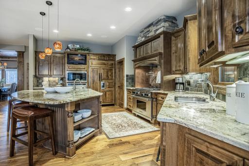 9990 Troy Lane N, Maple Grove, MN 55311