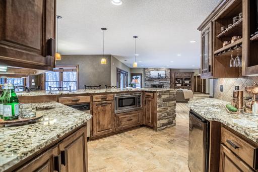 9990 Troy Lane N, Maple Grove, MN 55311