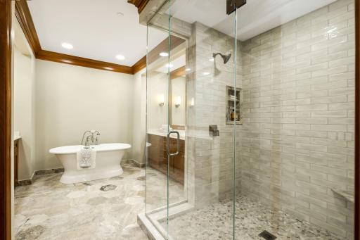 8301 Creekside Circle, 920, Bloomington, MN 55437