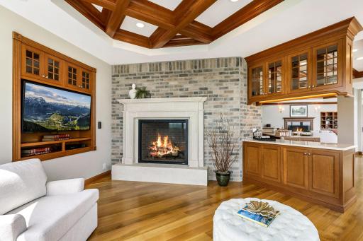 8301 Creekside Circle, 920, Bloomington, MN 55437