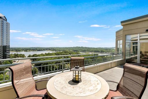 8301 Creekside Circle, 920, Bloomington, MN 55437