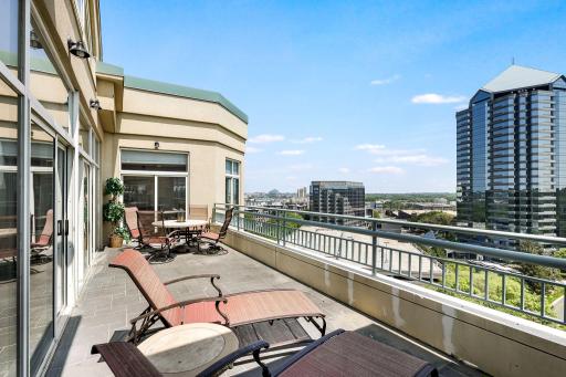 8301 Creekside Circle, 920, Bloomington, MN 55437