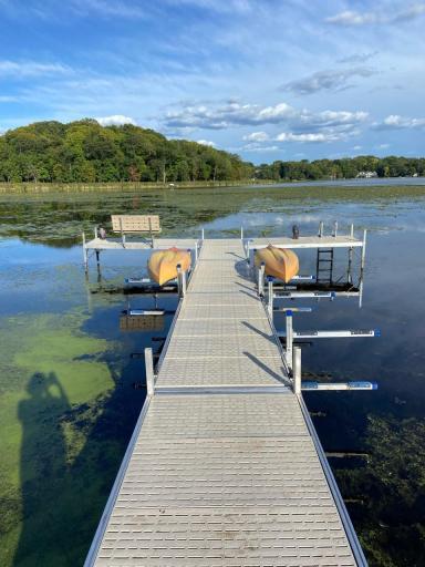 6840 Lucy Ridge Lane, Chanhassen, MN 55317