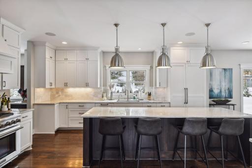 5705 Ayrshire Boulevard, Edina, MN 55436