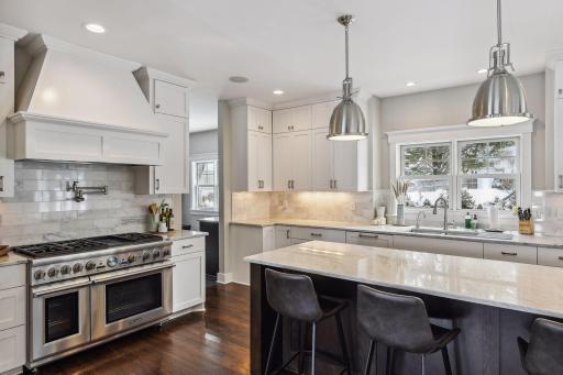 5705 Ayrshire Boulevard, Edina, MN 55436