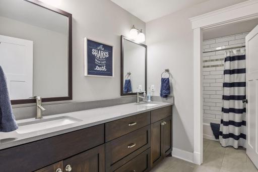 5705 Ayrshire Boulevard, Edina, MN 55436