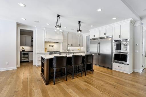 16882 Cedarcrest Drive, Eden Prairie, MN 55347