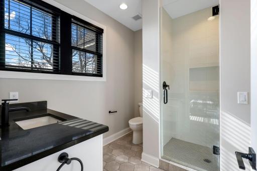 16882 Cedarcrest Drive, Eden Prairie, MN 55347