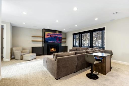 16882 Cedarcrest Drive, Eden Prairie, MN 55347