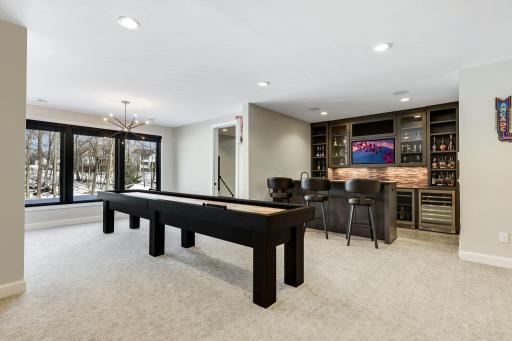 16882 Cedarcrest Drive, Eden Prairie, MN 55347