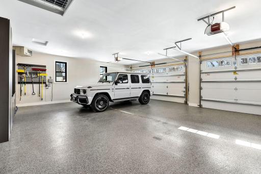 16882 Cedarcrest Drive, Eden Prairie, MN 55347