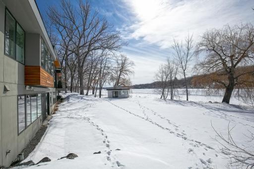 6651 Horseshoe Curve, Chanhassen, MN 55317