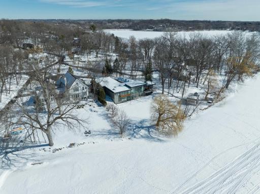 6651 Horseshoe Curve, Chanhassen, MN 55317