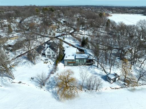 6651 Horseshoe Curve, Chanhassen, MN 55317